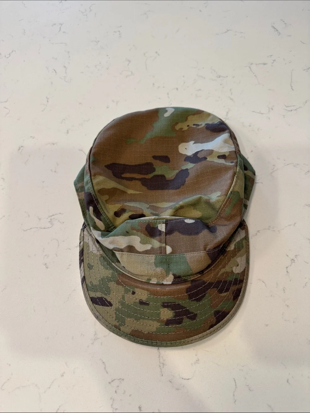 Camouflage Army OCP Patrol Capsize 7 1/4 - Green Camo